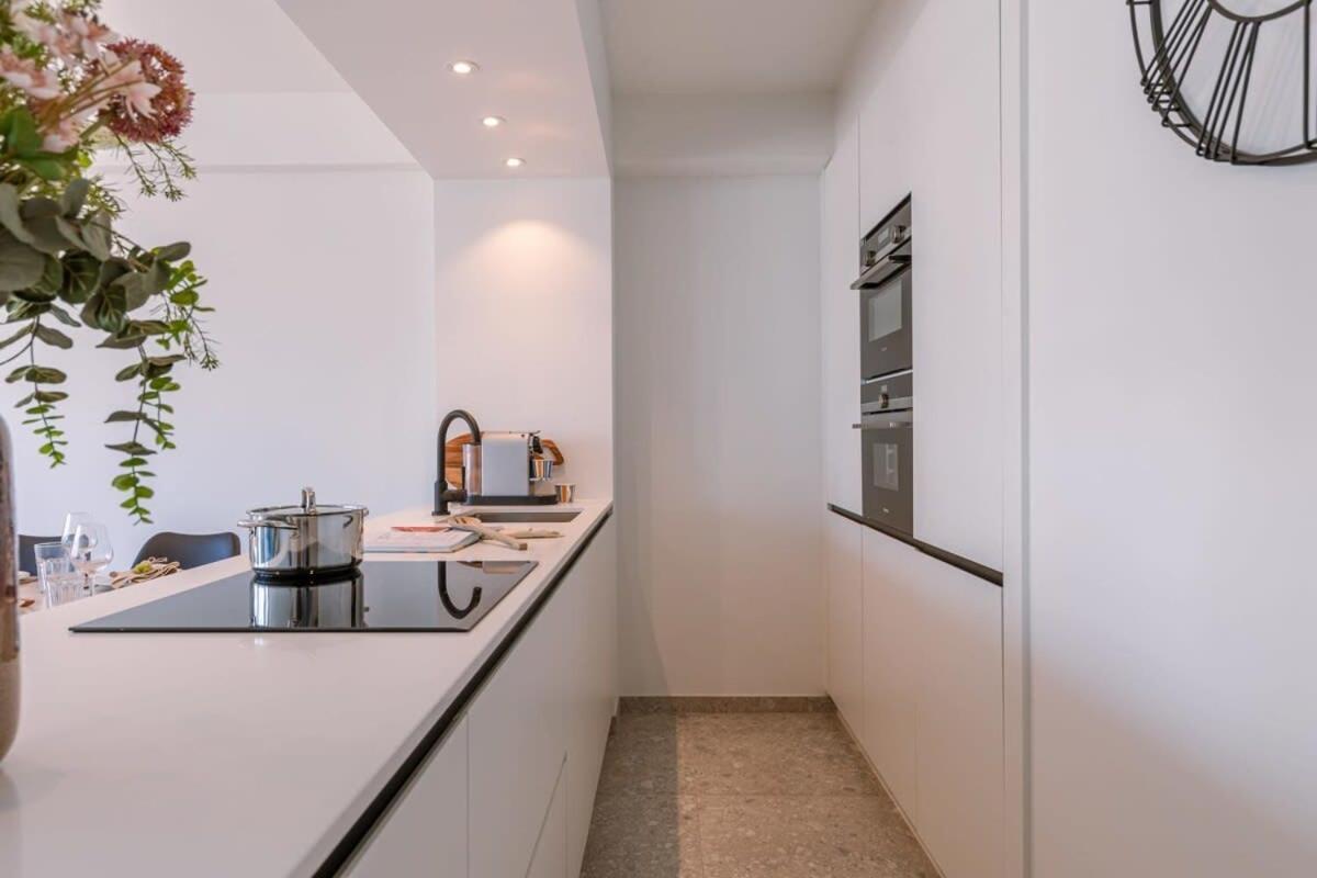 Huswell - Lovely Apartment With Lateral Sea View And Parking Ostenda Esterno foto